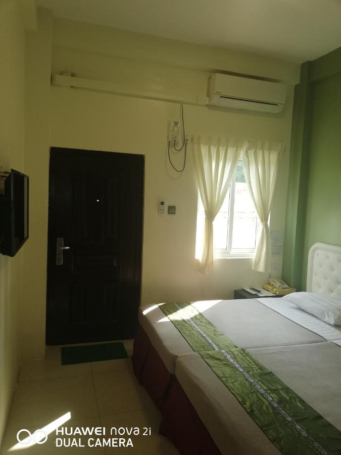 Supreme Hotel Yangon Ngoại thất bức ảnh